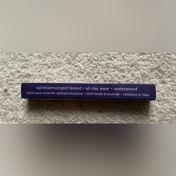 Tarte Fake Awake eye highlighter in Universal Nude - Picture 3 of 7